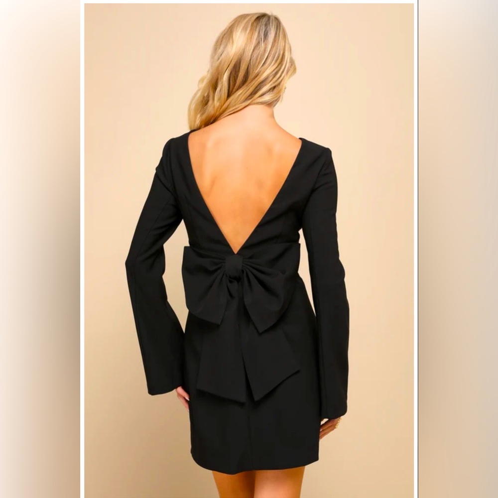 LULUS: Elegant Cutie Black Bow Long Sleeve Backless Mini Dress (NWT)